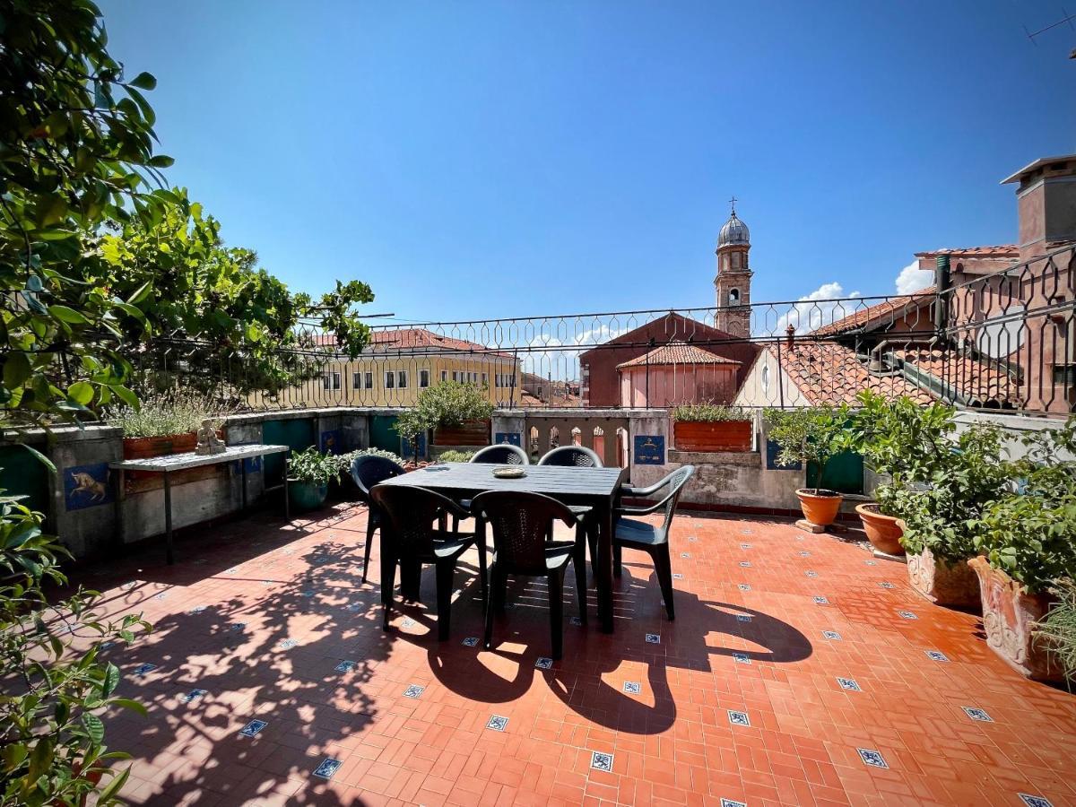 B&B Michelangelo Veneţia Exterior foto